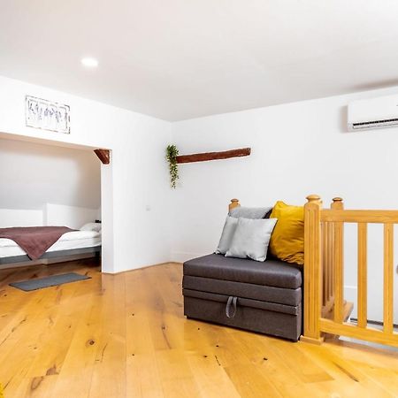 Zollus House Tvrda Apartment โอซีเยก ภายนอก รูปภาพ